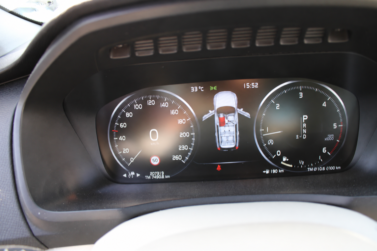 Volvo XC 90 XC90 D5 AWD Geartronic 7 posti Momentum