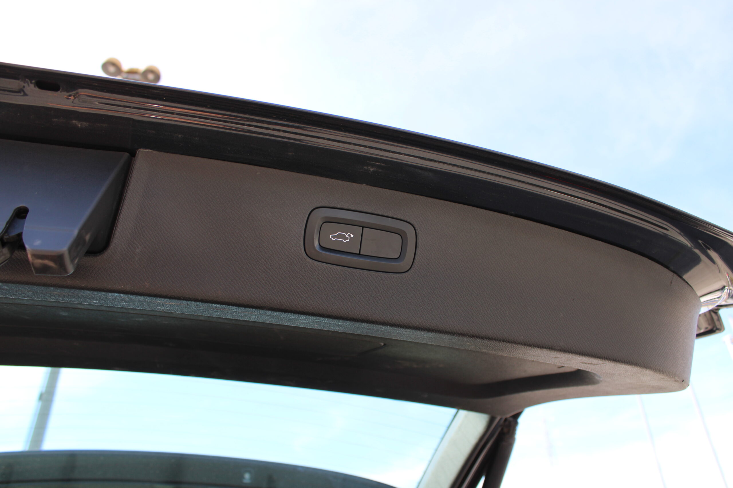 Volvo XC 90 XC90 D5 AWD Geartronic 7 posti Momentum