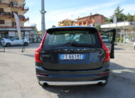 Volvo XC 90 XC90 D5 AWD Geartronic 7 posti Momentum