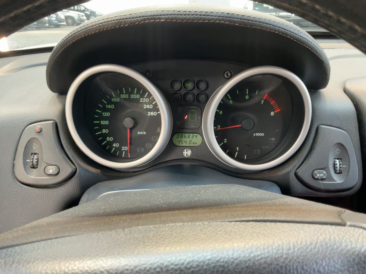 Alfa Romeo Alfa Spider 1.8 T.Spark